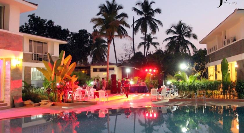 Wonderland Resort photo 2